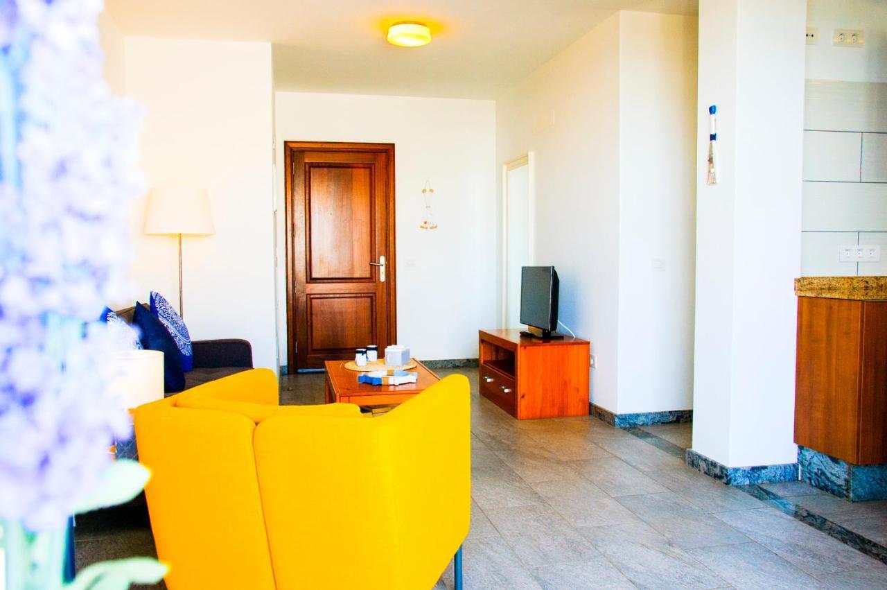 Seaview Famara 2 Apartment ภายนอก รูปภาพ